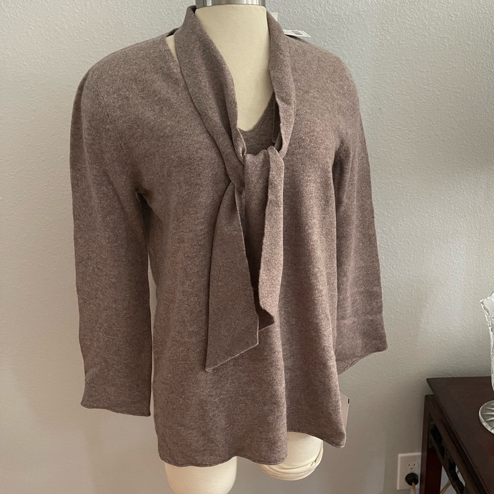 Joie sweater cashmere new with tags $328